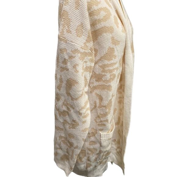 Pink Lily | Boutique Make Time For Love Tan Animal Print Long Sleeve Cardigan M - Picture 4 of 5